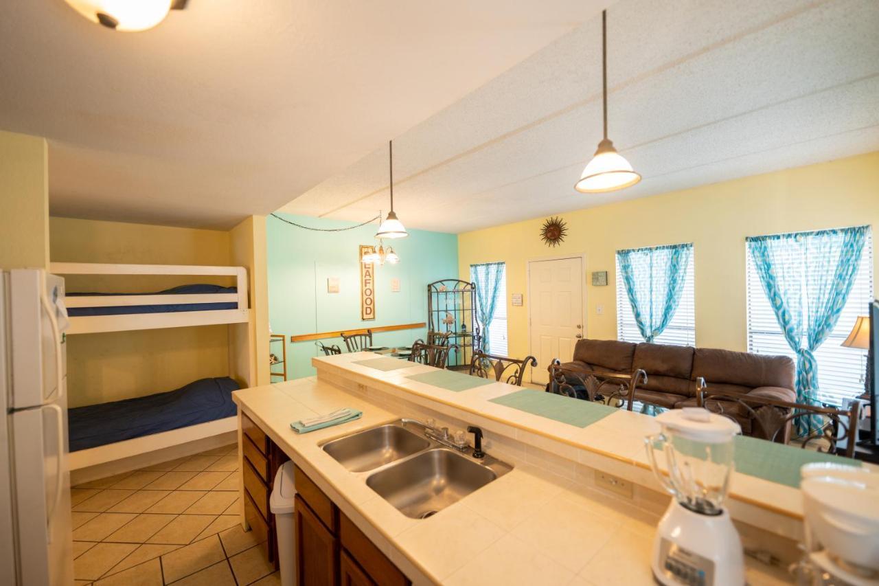 Affordable Spi Family Condo - Walking Distance To The Beach, Sleeps 6, Third Floor, 2025 Traveler Award South Padre Island Ngoại thất bức ảnh